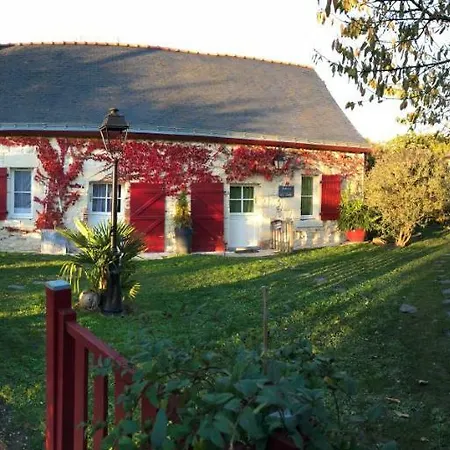 בית הארחה Maison D'hotes Domaine De La Touche Cornille-les-Caves